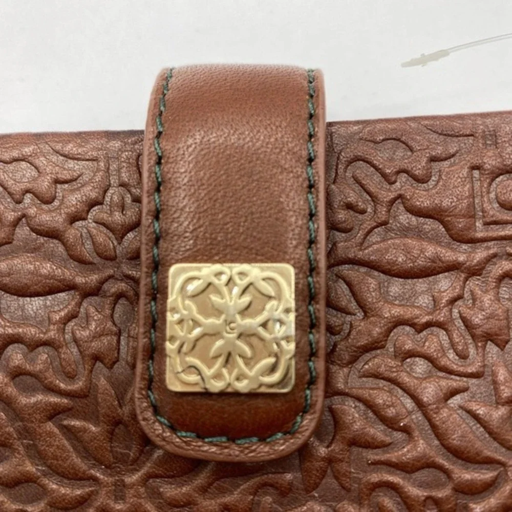 Vintage‎ Liz Claiborne Embossed Tooled Leather Bifold Wallet With Pen Brown NIB